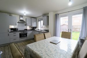 Kitchen/ Diner- click for photo gallery